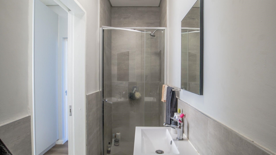 1 Bedroom Property for Sale in Thornton Western Cape